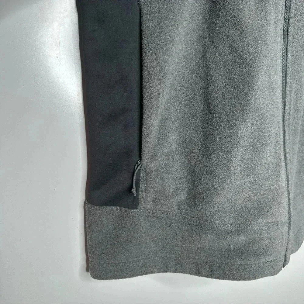 The North Face Men’s Grey/Black Zip Up Fleece Jacket Size Medium